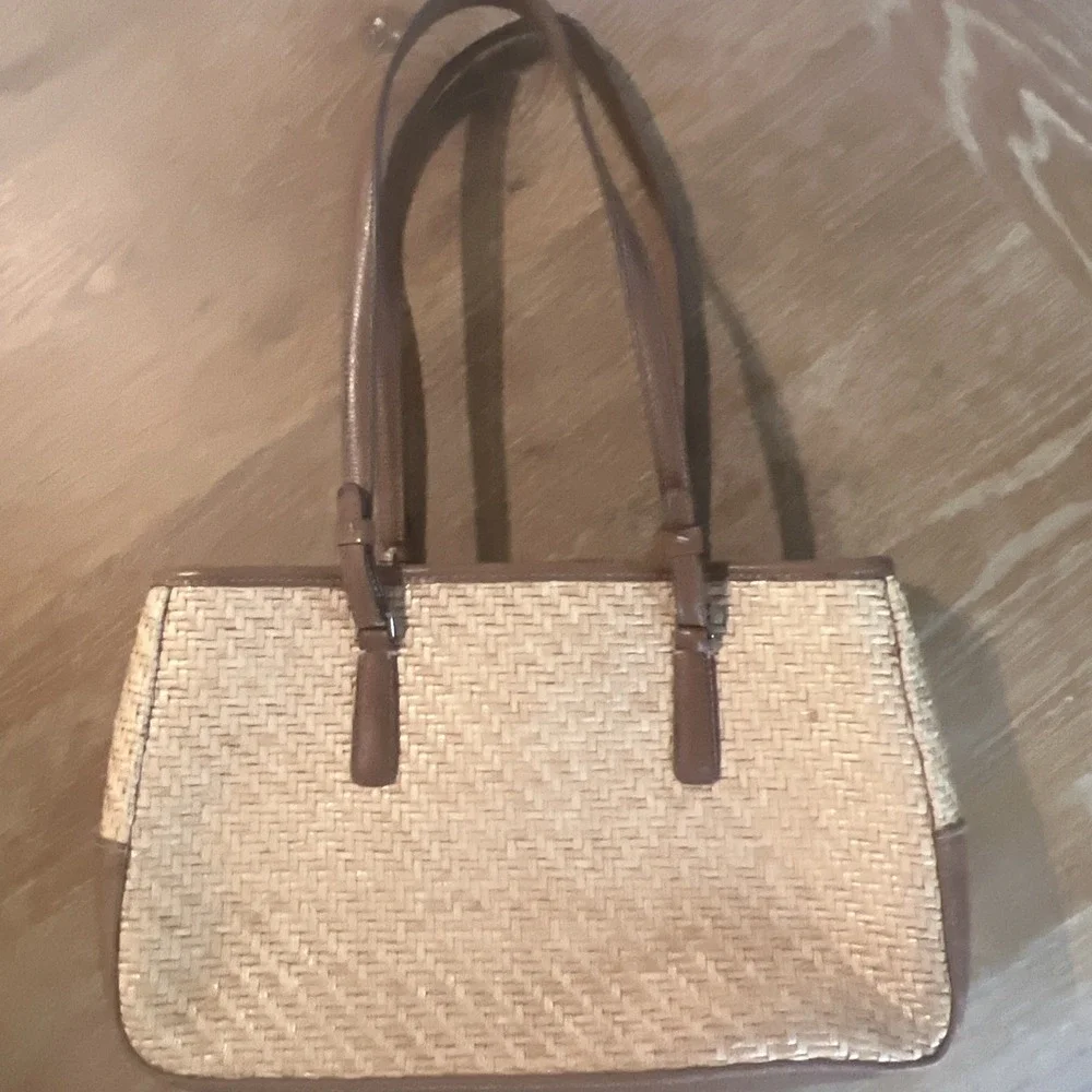 Liz Claiborne excellent purse